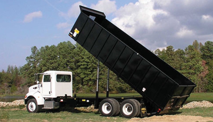 Dump truck